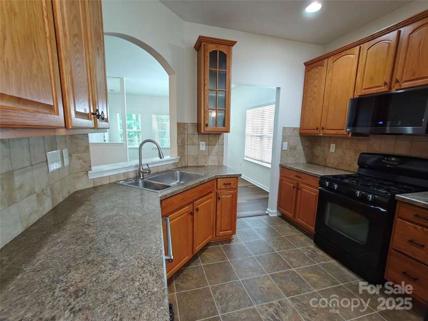 509 Settlers Grove Lane, Salisbury, NC 28146.  MLS# CAR4267311, YatesRealty ID 19930. 