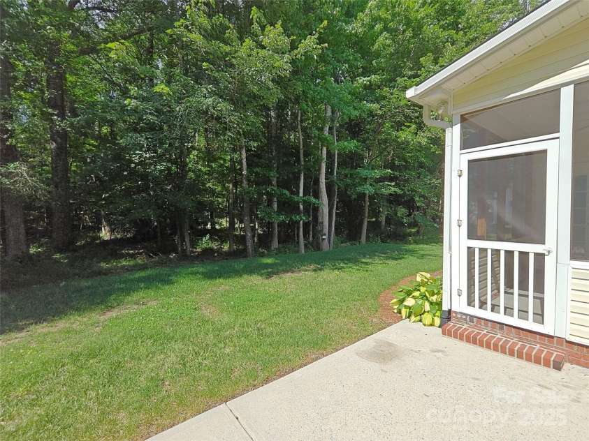 509 Settlers Grove Lane, Salisbury, NC 28146.  MLS# CAR4267311, YatesRealty ID 19930. 