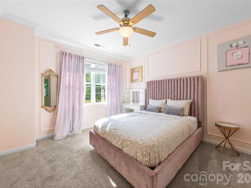 7536 Hannah Alexander Lane, Mint Hill, NC 28227.  MLS# CAR4370708, YatesRealty ID 19931. 