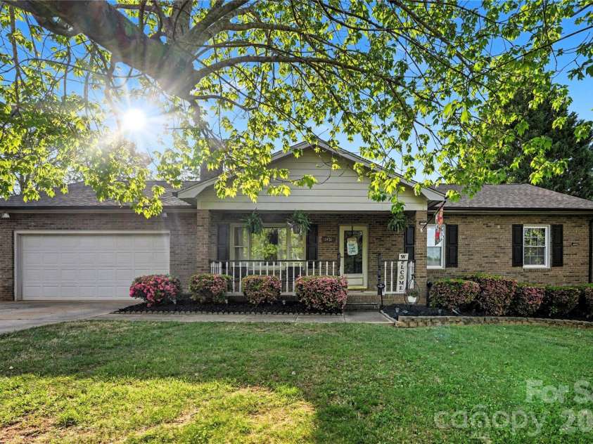 1451 31st Street Place, Conover, NC 28613.  MLS# CAR4370639, YatesRealty ID 19932. 