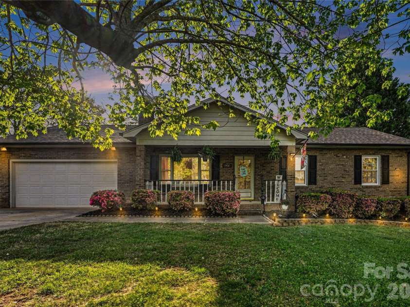 1451 31st Street Place, Conover, NC 28613.  MLS# CAR4370639, YatesRealty ID 19932. 