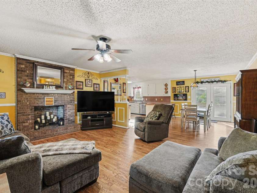 1451 31st Street Place, Conover, NC 28613.  MLS# CAR4370639, YatesRealty ID 19932. 