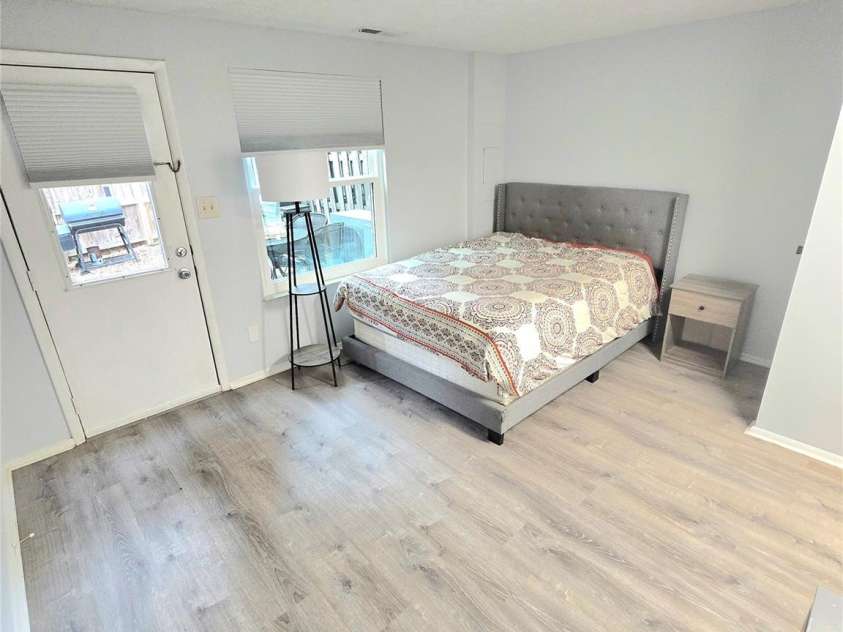 9432 Lexington Circle, Charlotte, NC 28213.  MLS# CAR4371741, YatesRealty ID 19933. Basement/Master Bedroom
