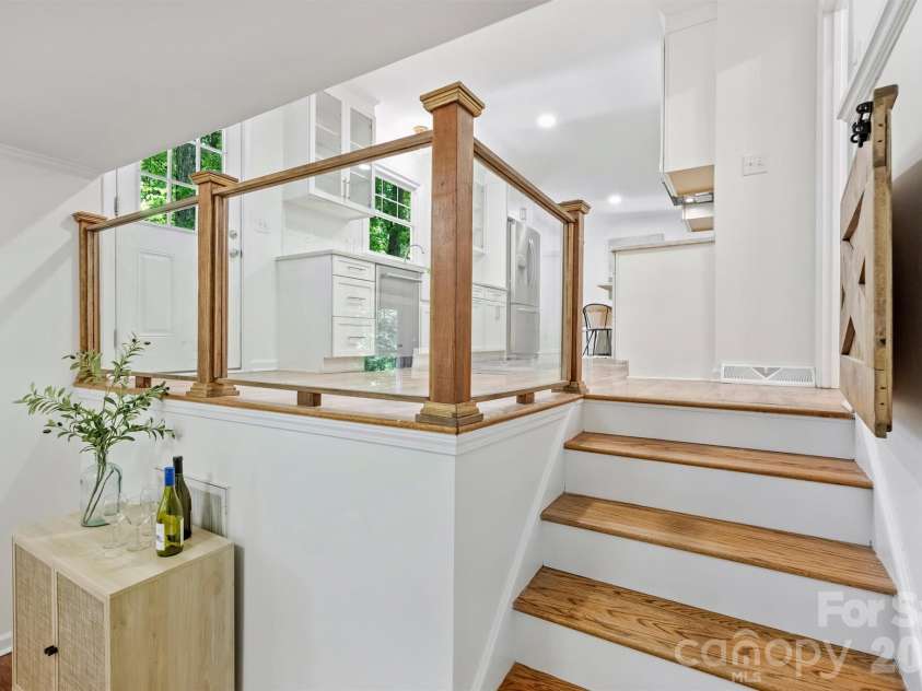 207 Byswick Place, Charlotte, NC 28270.  MLS# CAR4372139, YatesRealty ID 19934. 