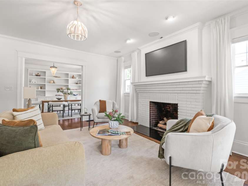 1609 Belvedere Avenue, Charlotte, NC 28205.  MLS# CAR4373497, YatesRealty ID 19935. 