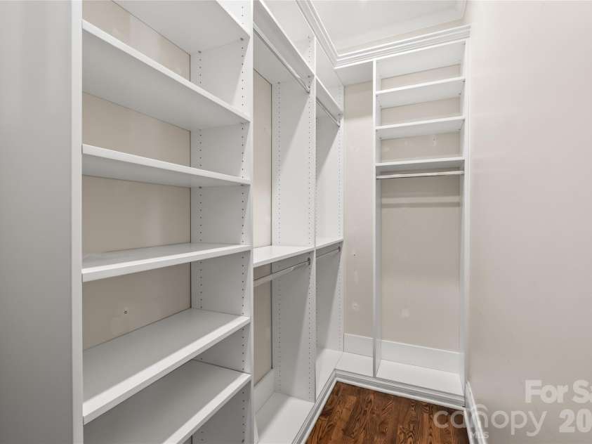 1609 Belvedere Avenue, Charlotte, NC 28205.  MLS# CAR4373497, YatesRealty ID 19935. 
