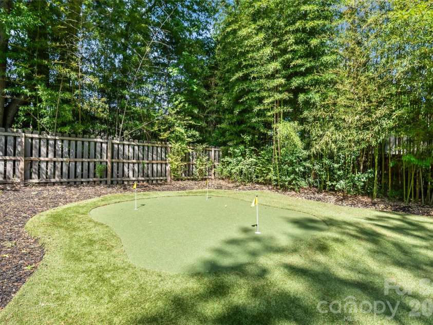 1609 Belvedere Avenue, Charlotte, NC 28205.  MLS# CAR4373497, YatesRealty ID 19935. 