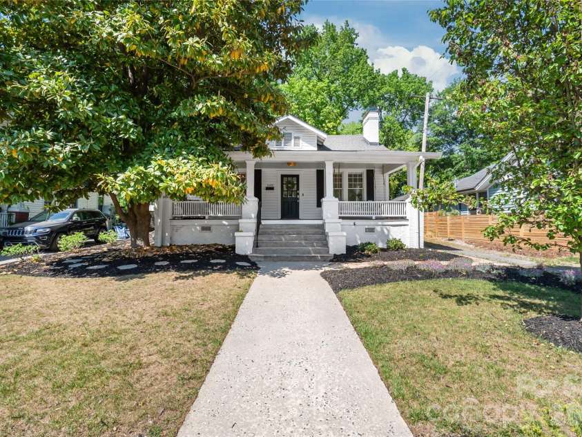 1609 Belvedere Avenue, Charlotte, NC 28205.  MLS# CAR4373497, YatesRealty ID 19935. 