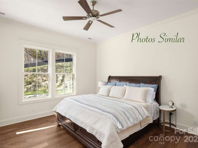 55 Chimney Chase Trail, Hendersonville, NC 28739.  MLS# CAR4271800, YatesRealty ID 19938. OWNER'S SUITE