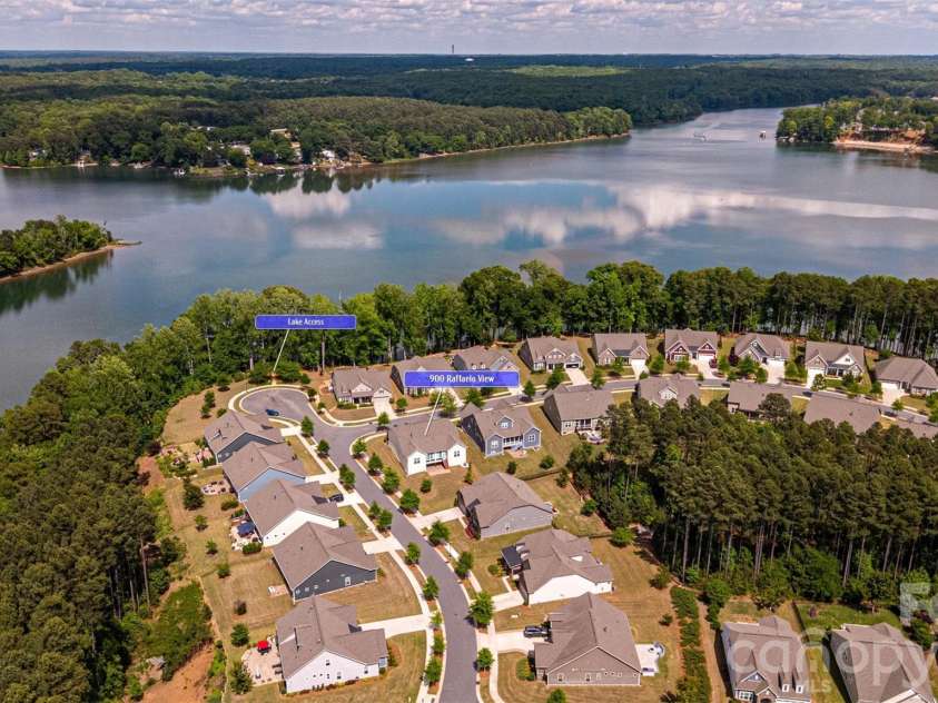 900 Raffaelo View, Mount Holly, NC 28120.  MLS# CAR4375916, YatesRealty ID 19940. 
