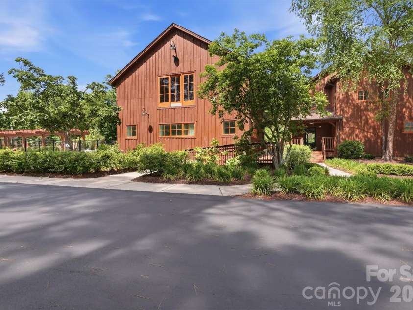 900 Raffaelo View, Mount Holly, NC 28120.  MLS# CAR4375916, YatesRealty ID 19940. 