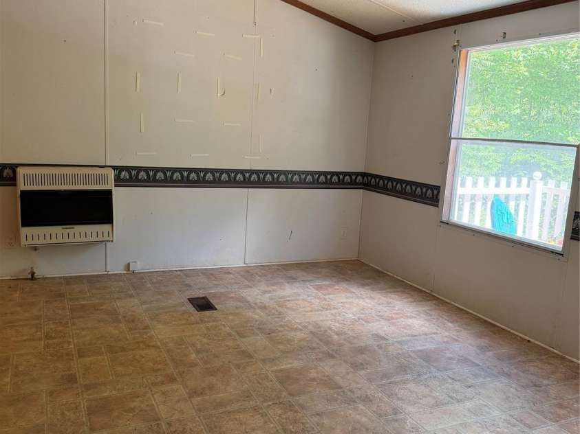 1164 Smith Woods Lane, Hickory Grove, SC 29717.  MLS# CAR4379371, YatesRealty ID 19943. 