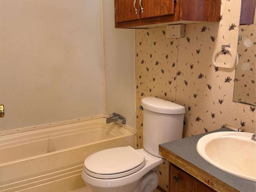 1164 Smith Woods Lane, Hickory Grove, SC 29717.  MLS# CAR4379371, YatesRealty ID 19943. 