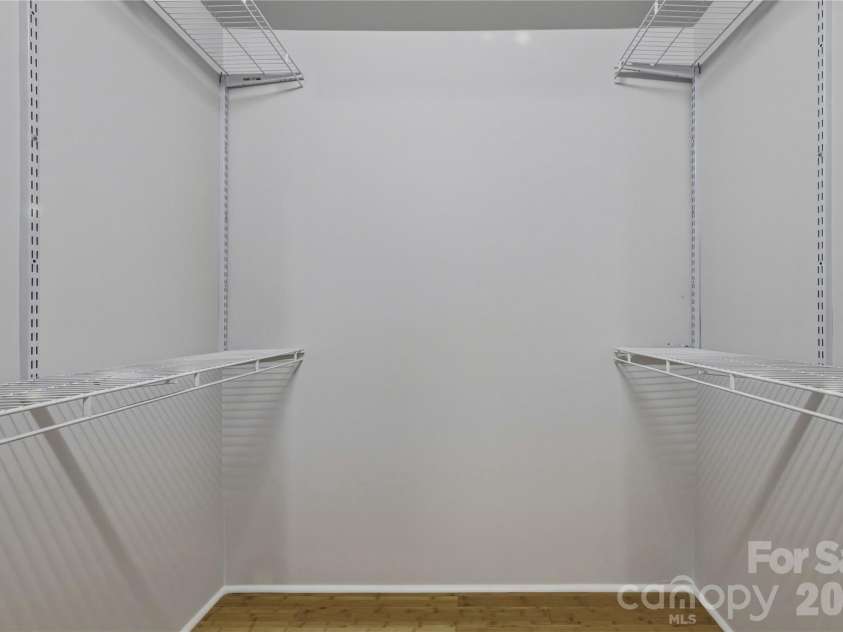 1983 Pinecrest Drive, Morganton, NC 28655.  MLS# CAR4376718, YatesRealty ID 19944. Primary Walk-In Closet