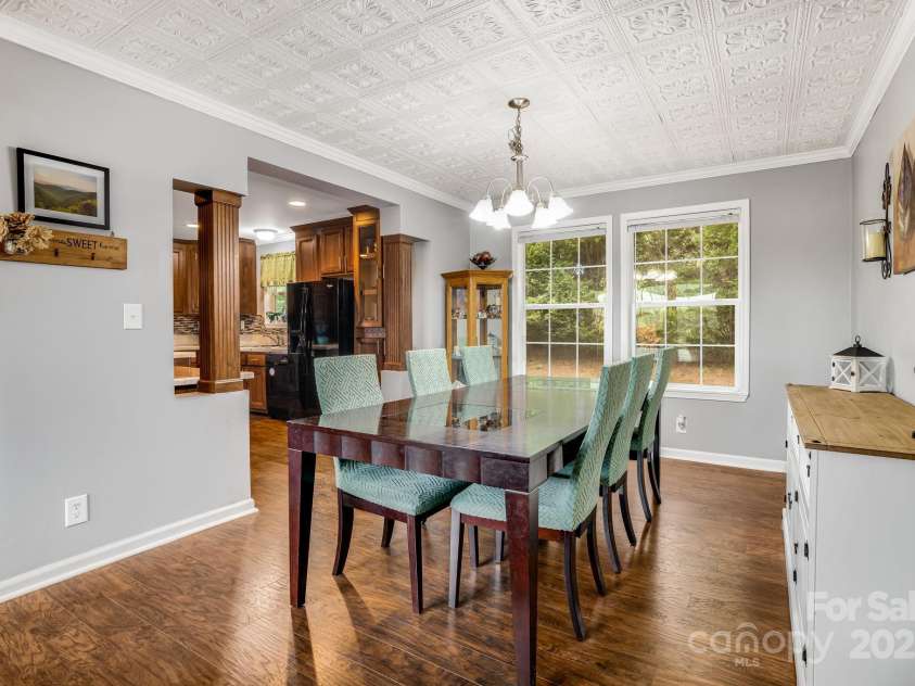 14 Phoenix Circle, Alexander, NC 28701.  MLS# CAR4255893, YatesRealty ID 19945. Dining room