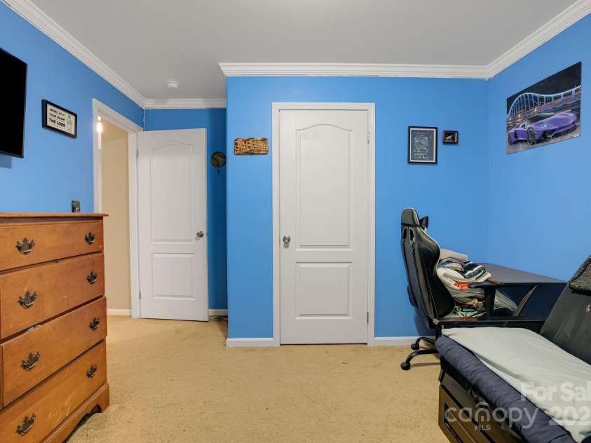 14 Phoenix Circle, Alexander, NC 28701.  MLS# CAR4255893, YatesRealty ID 19945. Third Bedroom