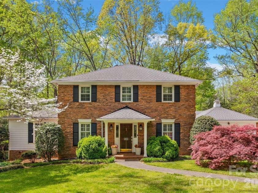 10500 Doylestown Road, Matthews, NC 28105.  MLS# CAR4364006, YatesRealty ID 19948. 