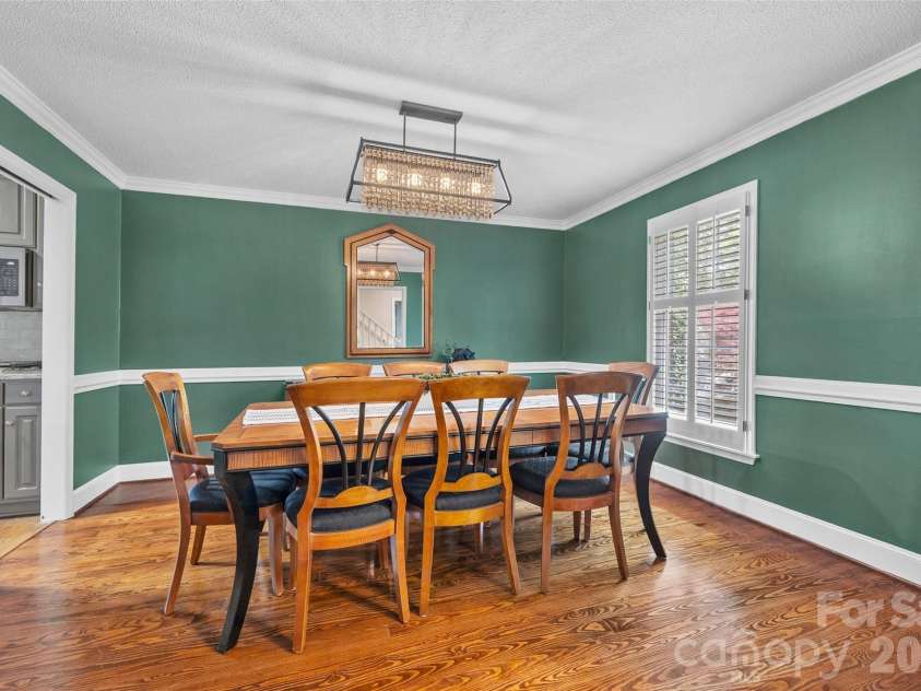 10500 Doylestown Road, Matthews, NC 28105.  MLS# CAR4364006, YatesRealty ID 19948. 