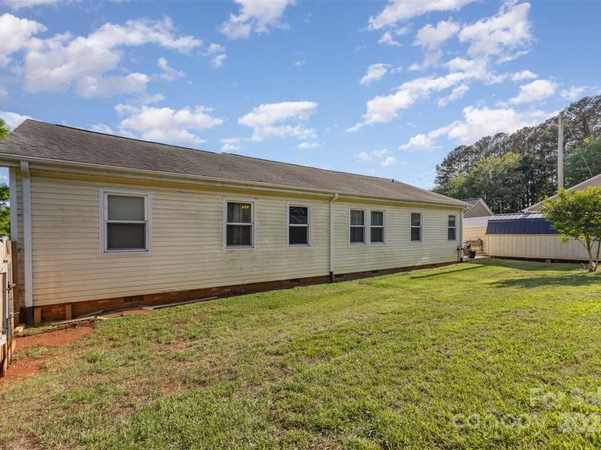 106 Rainbow Street, Concord, NC 28025.  MLS# CAR4252531, YatesRealty ID 19949. 