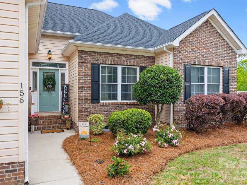 156 Springdale Road, Rock Hill, SC 29730.  MLS# CAR4375708, YatesRealty ID 19949. 