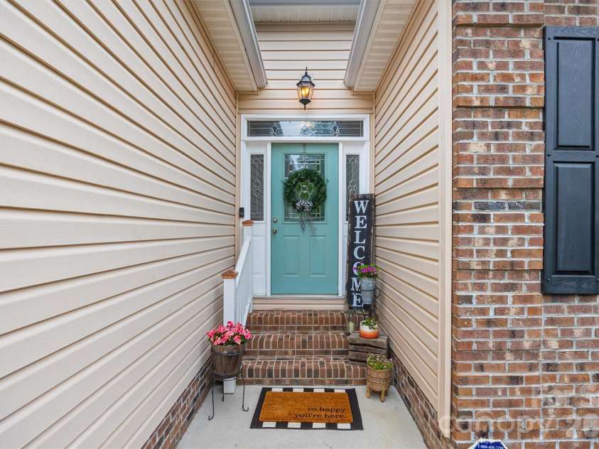 156 Springdale Road, Rock Hill, SC 29730.  MLS# CAR4375708, YatesRealty ID 19949. 