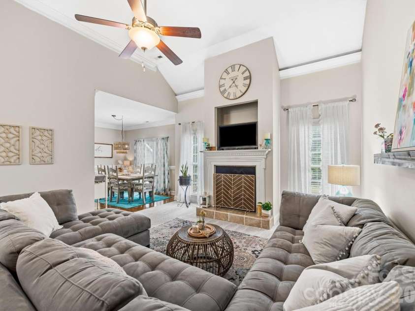 156 Springdale Road, Rock Hill, SC 29730.  MLS# CAR4375708, YatesRealty ID 19949. 