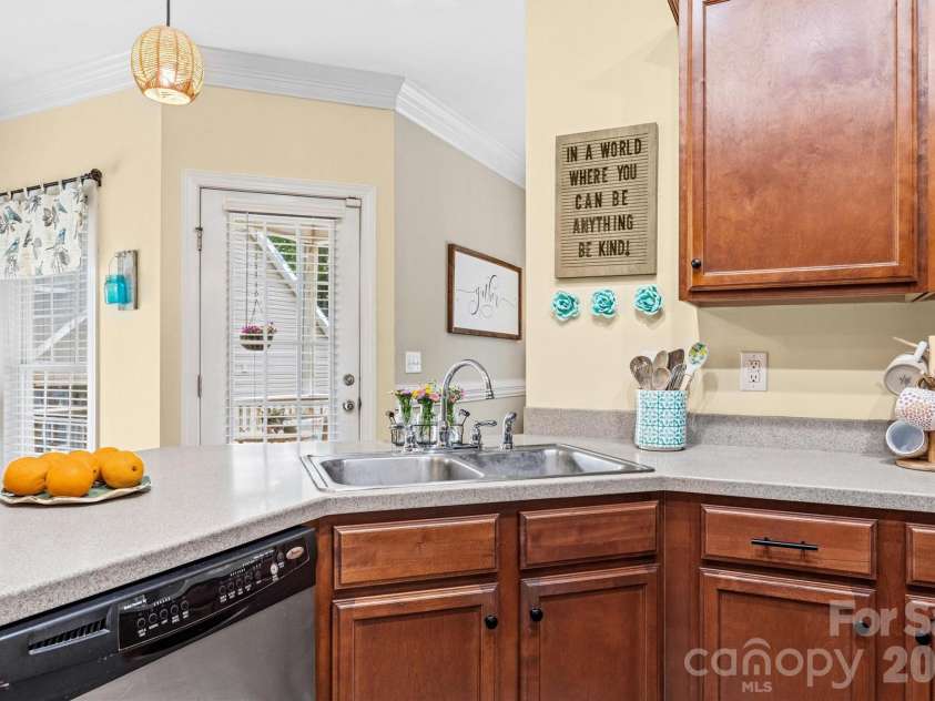 156 Springdale Road, Rock Hill, SC 29730.  MLS# CAR4375708, YatesRealty ID 19949. 