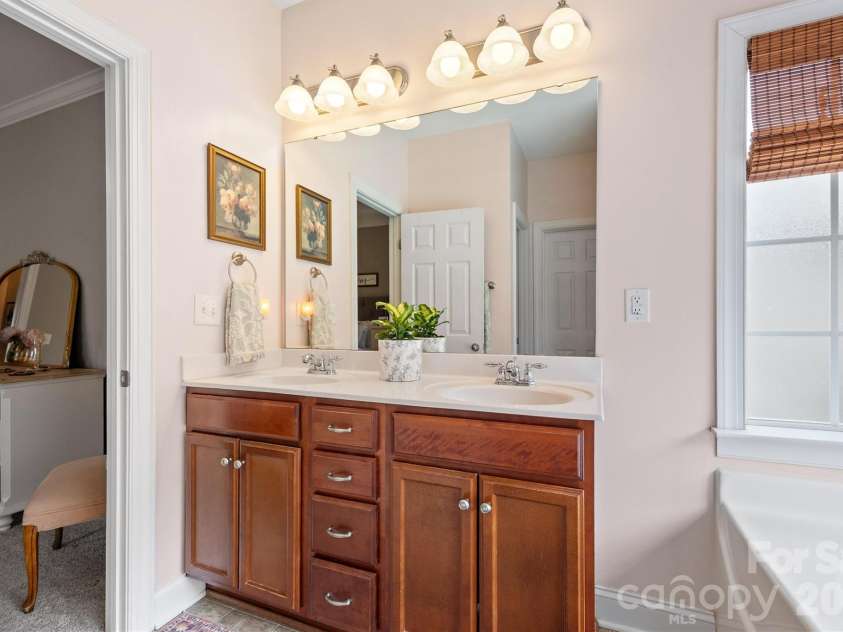 156 Springdale Road, Rock Hill, SC 29730.  MLS# CAR4375708, YatesRealty ID 19949. 