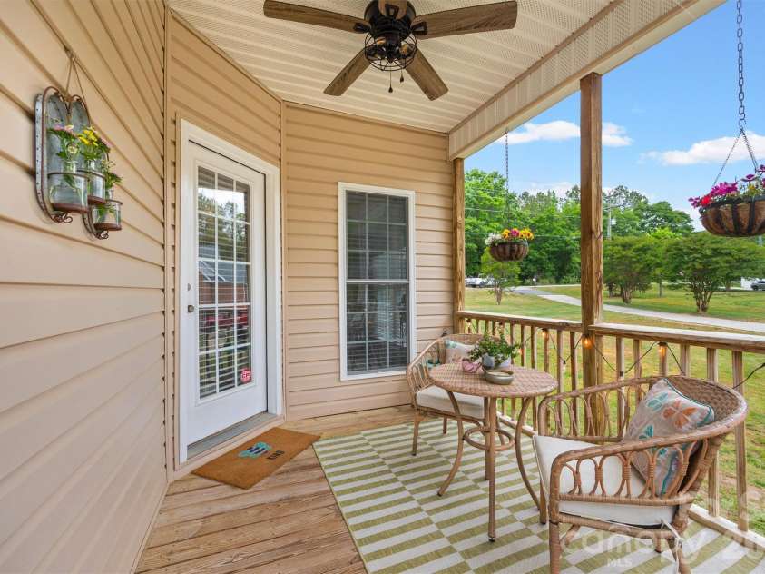 156 Springdale Road, Rock Hill, SC 29730.  MLS# CAR4375708, YatesRealty ID 19949. 