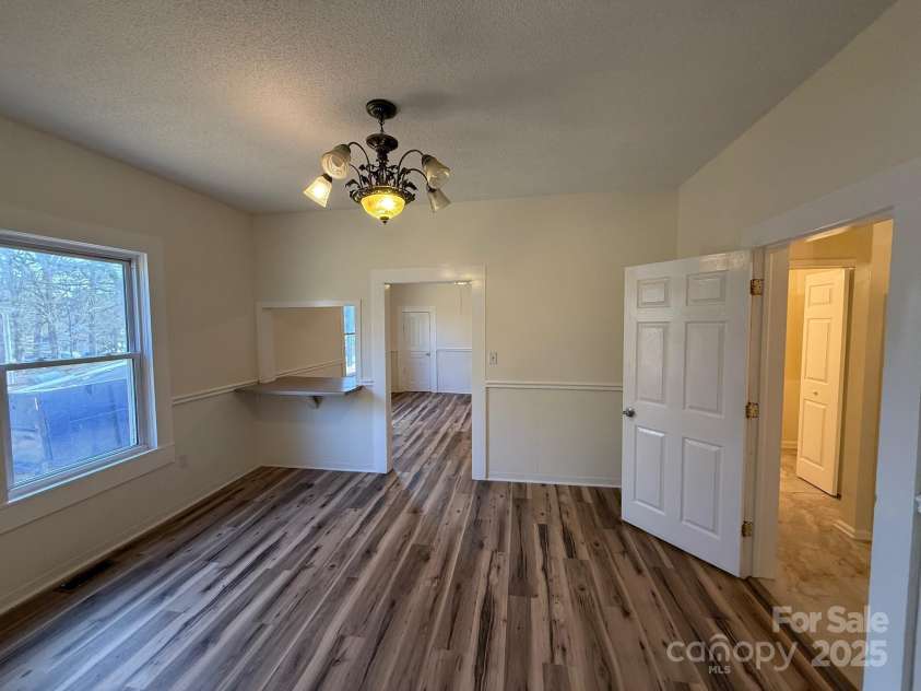 165 West Street, Polkton, NC 28135.  MLS# CAR4233998, YatesRealty ID 1995. Dining room