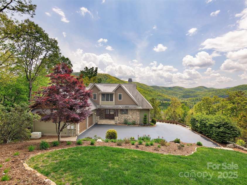 91 Watershed Way, Horse Shoe, NC 28742.  MLS# CAR4254295, YatesRealty ID 1995. 