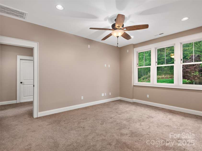 91 Watershed Way, Horse Shoe, NC 28742.  MLS# CAR4254295, YatesRealty ID 1995. 