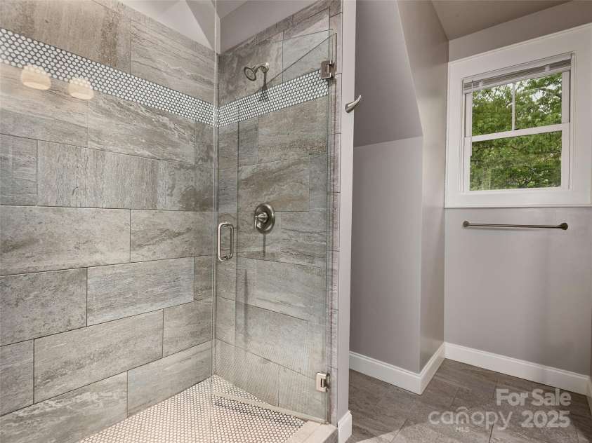 91 Watershed Way, Horse Shoe, NC 28742.  MLS# CAR4254295, YatesRealty ID 1995. 