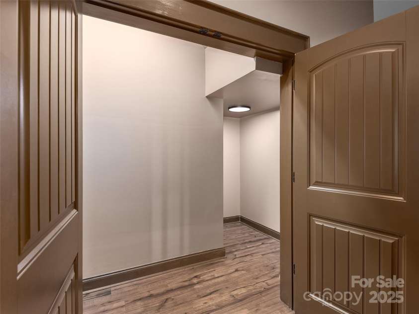 91 Watershed Way, Horse Shoe, NC 28742.  MLS# CAR4254295, YatesRealty ID 1995. 