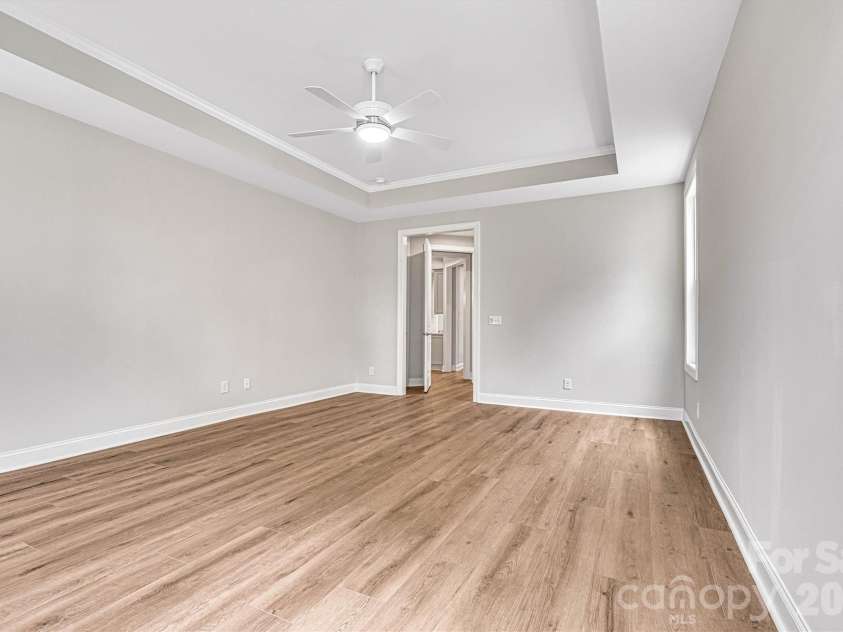 13413 Cozy Court, Charlotte, NC 28215.  MLS# CAR4365177, YatesRealty ID 19950. 
