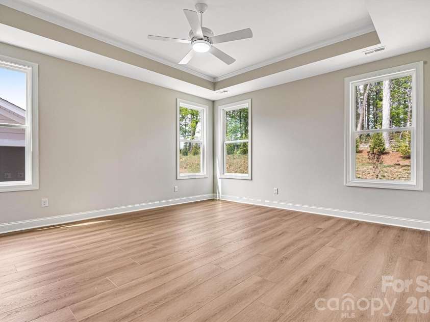 13409 Cozy Court, Charlotte, NC 28215.  MLS# CAR4366404, YatesRealty ID 19951. 