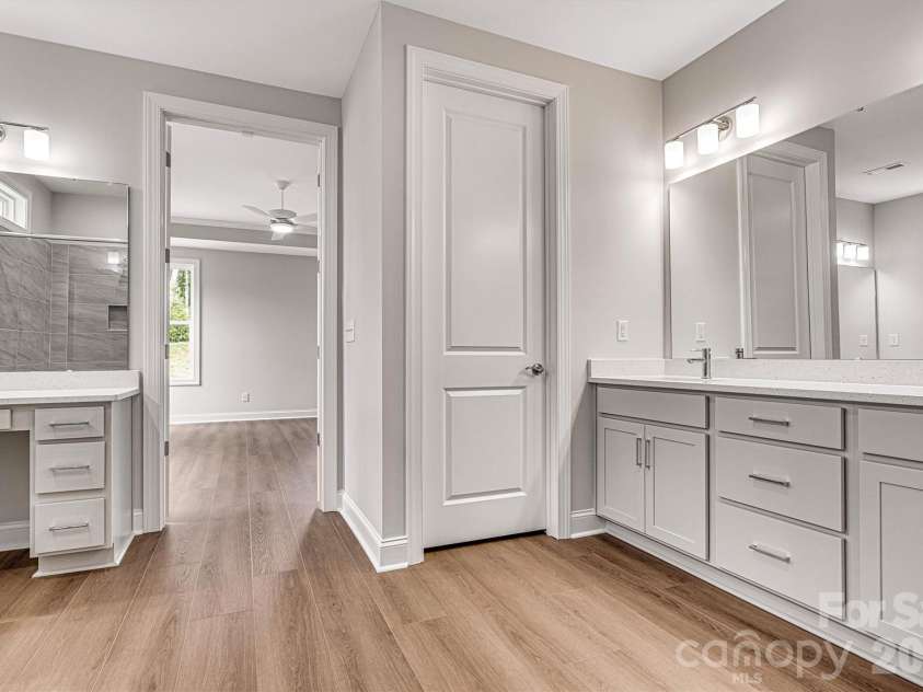 13409 Cozy Court, Charlotte, NC 28215.  MLS# CAR4366404, YatesRealty ID 19951. 