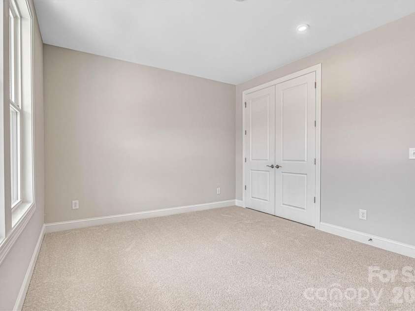 13409 Cozy Court, Charlotte, NC 28215.  MLS# CAR4366404, YatesRealty ID 19951. 