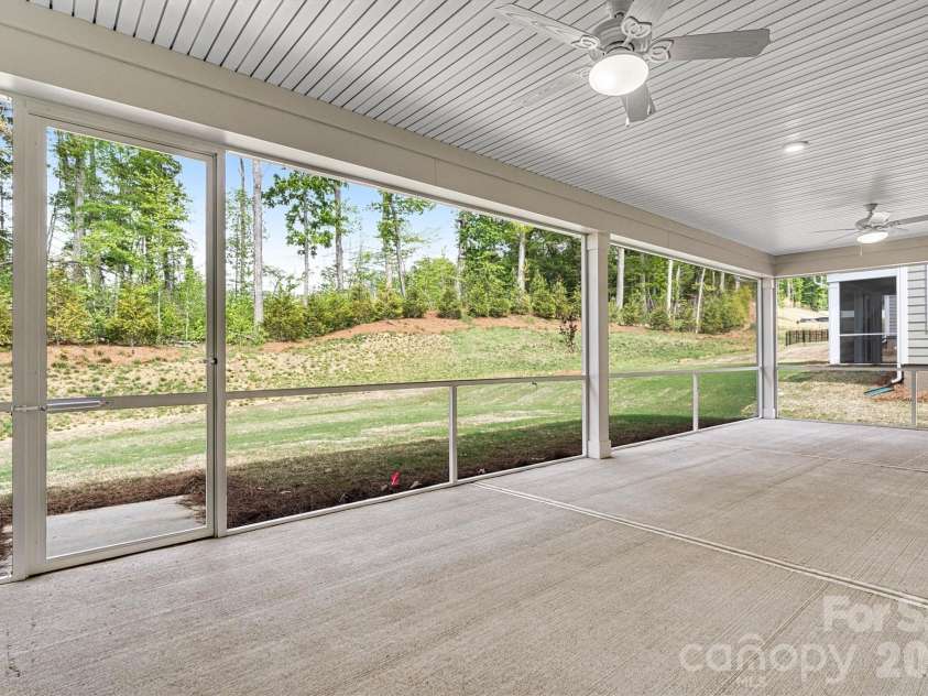 13409 Cozy Court, Charlotte, NC 28215.  MLS# CAR4366404, YatesRealty ID 19951. 