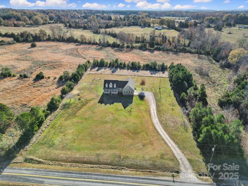 3798 Red Doc Road, Lancaster, SC 29720.  MLS# CAR4206472, YatesRealty ID 19951. 