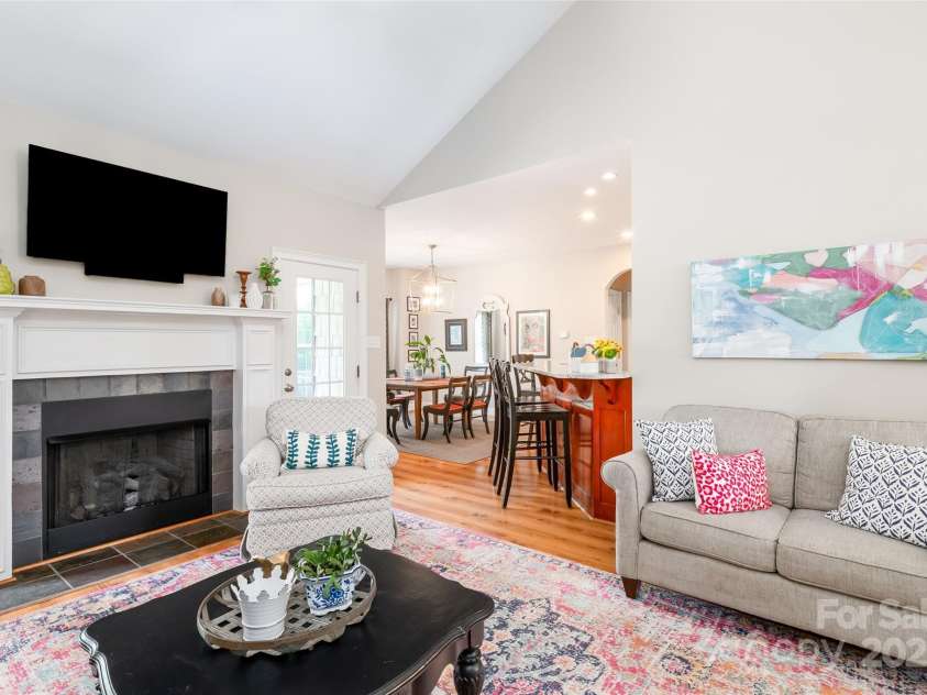 133 Upland Drive, Statesville, NC 28625.  MLS# CAR4266606, YatesRealty ID 19952. 