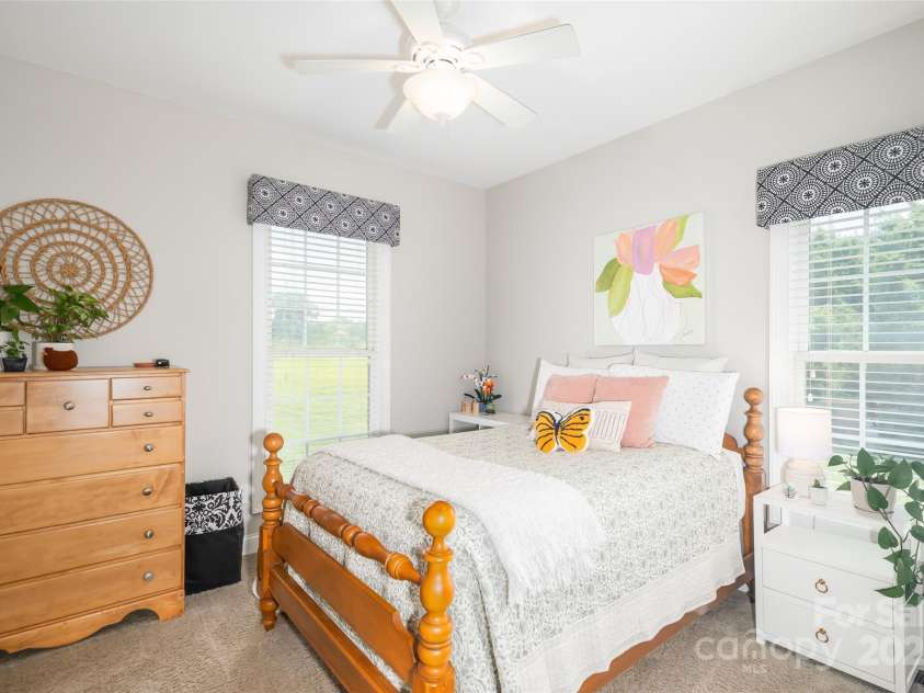 133 Upland Drive, Statesville, NC 28625.  MLS# CAR4266606, YatesRealty ID 19952. 