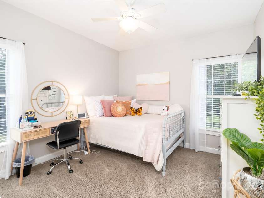 133 Upland Drive, Statesville, NC 28625.  MLS# CAR4266606, YatesRealty ID 19952. 