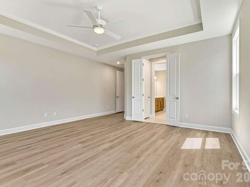13320 Cozy Court, Charlotte, NC 28215.  MLS# CAR4372289, YatesRealty ID 19952. 