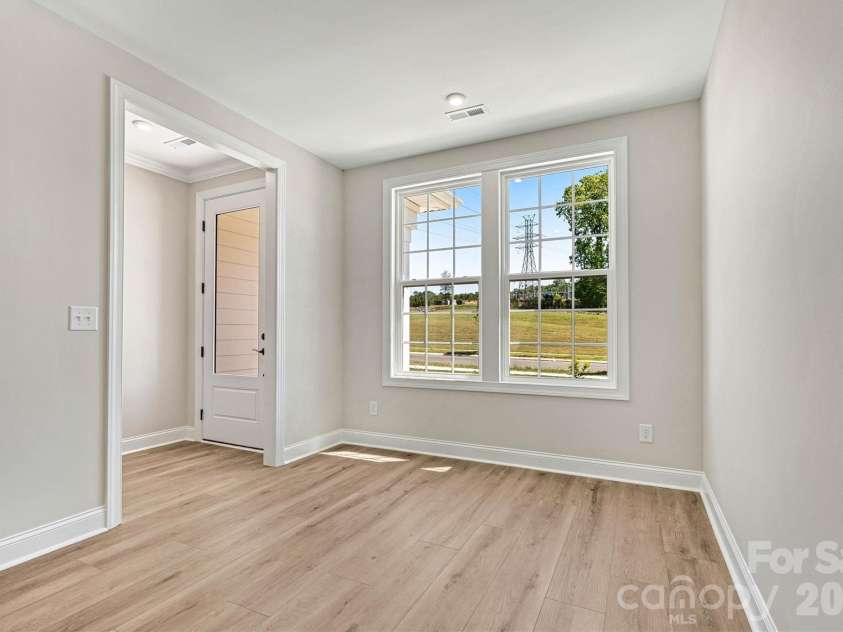 13320 Cozy Court, Charlotte, NC 28215.  MLS# CAR4372289, YatesRealty ID 19952. 