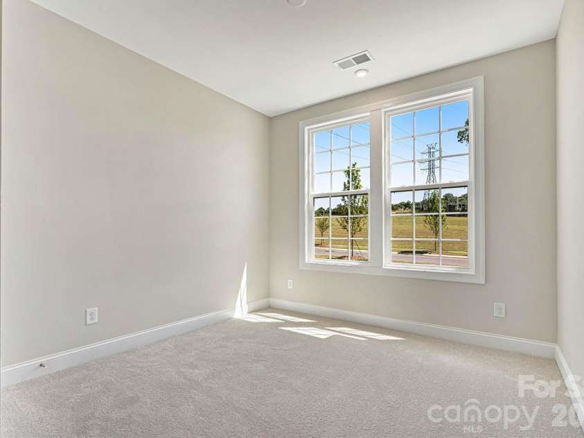 13320 Cozy Court, Charlotte, NC 28215.  MLS# CAR4372289, YatesRealty ID 19952. 