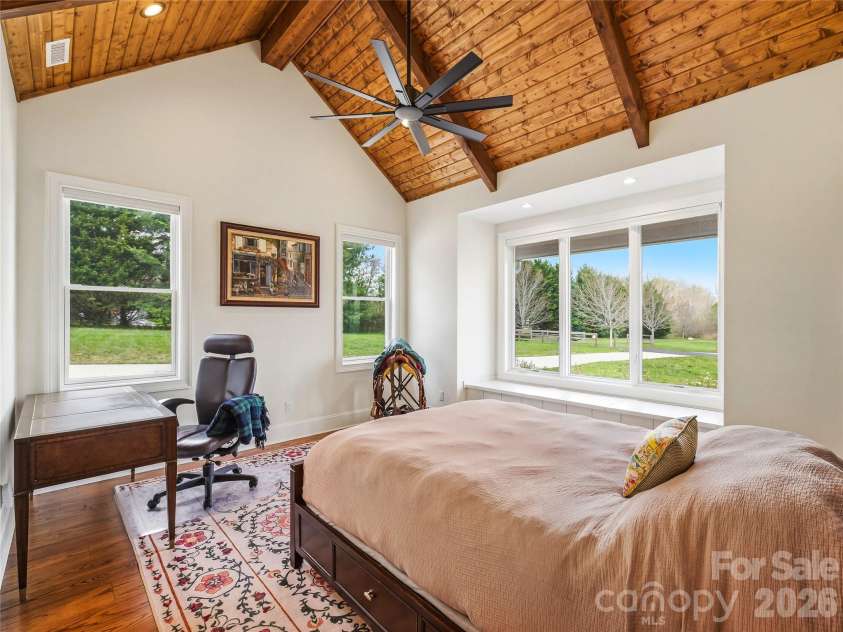 5 Sweetgrass Lane, Fletcher, NC 28732.  MLS# CAR4367316, YatesRealty ID 19953. 