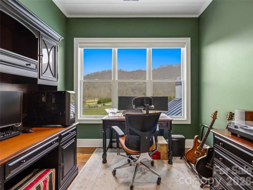 5 Sweetgrass Lane, Fletcher, NC 28732.  MLS# CAR4367316, YatesRealty ID 19953. 