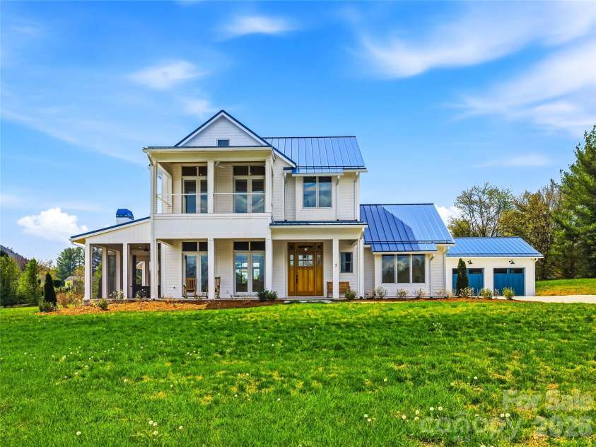 5 Sweetgrass Lane, Fletcher, NC 28732.  MLS# CAR4367316, YatesRealty ID 19953. Welcome home!