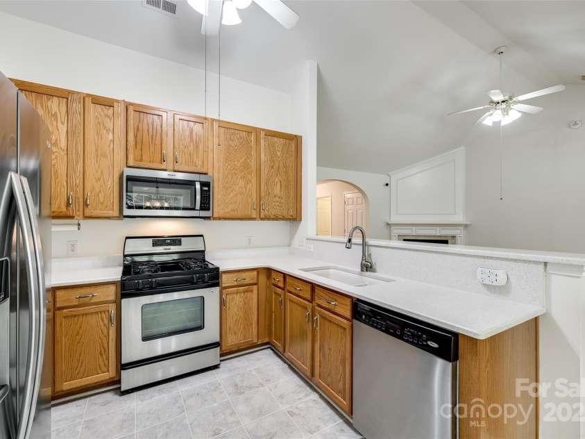 1520 Deer Forest Drive, Fort Mill, SC 29707.  MLS# CAR4268850, YatesRealty ID 19954. 